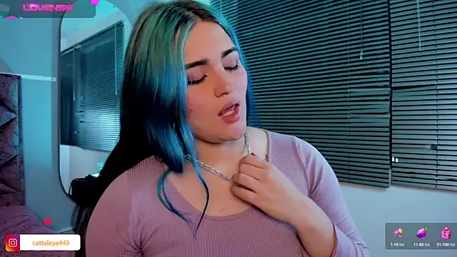 Snapshot of cattaleya___ chatting on 02.04.25 cattaleya online show from 02.04.25