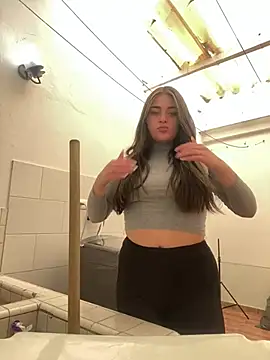 Snapshot of cattaleya___ chatting on 03.05.25 cattaleya online show from 03.05.25