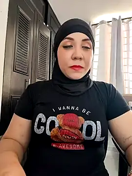 Snapshot of AmbarBurhan chatting on 01.07.25 AmbarBurhan online show from 01.07.25