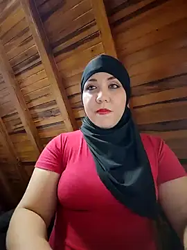 Snapshot of AmbarBurhan chatting on 01.29.25 AmbarBurhan online show from 01.29.25