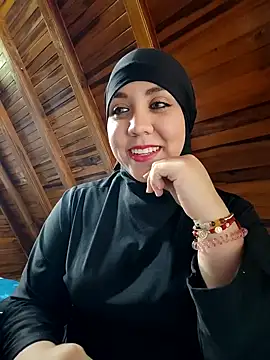 Snapshot of AmbarBurhan chatting on 02.10.25 AmbarBurhan online show from 02.10.25