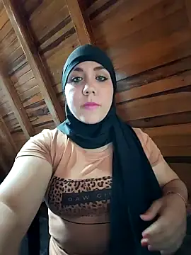 Snapshot of AmbarBurhan chatting on 02.12.25 AmbarBurhan online show from 02.12.25