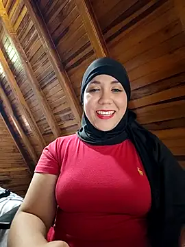 Snapshot of AmbarBurhan chatting on 02.24.25 AmbarBurhan online show from 02.24.25