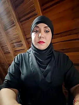 Snapshot of AmbarBurhan chatting on 03.05.25 AmbarBurhan online show from 03.05.25