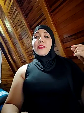 Snapshot of AmbarBurhan chatting on 03.12.25 AmbarBurhan online show from 03.12.25