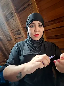 Snapshot of AmbarBurhan chatting on 03.15.25 AmbarBurhan online show from 03.15.25