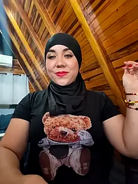 Snapshot of AmbarBurhan chatting on 09.08.25 AmbarBurhan online show from 09.08.25