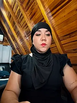 Snapshot of AmbarBurhan chatting on 09.09.25 AmbarBurhan online show from 09.09.25