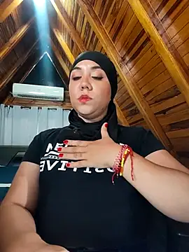 Snapshot of AmbarBurhan chatting on 09.12.25 AmbarBurhan online show from 09.12.25