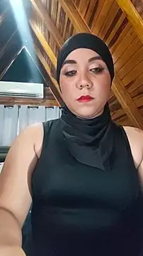 Snapshot of AmbarBurhan chatting on 09.26.25 AmbarBurhan online show from 09.26.25