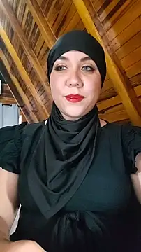 Snapshot of AmbarBurhan chatting on 10.02.25 AmbarBurhan online show from 10.02.25