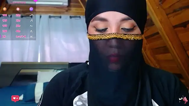 Snapshot of AmbarBurhan chatting on 11.08.25 AmbarBurhan online show from 11.08.25