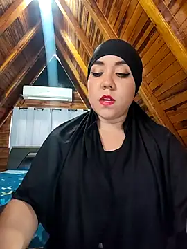 Snapshot of AmbarBurhan chatting on 12.01.25 AmbarBurhan online show from 12.01.25