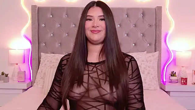 JuliaSUMMERS2022 online show from 01.14.26