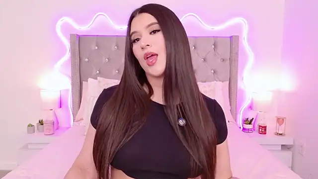 JuliaSUMMERS2022 online show from 07.22.26