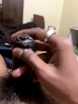 Snapshot of hairydude49 chatting on 11.16.25 hairydude49 online show from 11.16.25