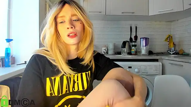  Alice Kitty online show from 12.26.24