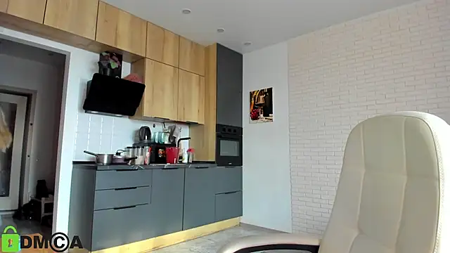  Alice Kitty online show from 10.24.25