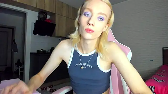  Alice Kitty online show from 01.13.26