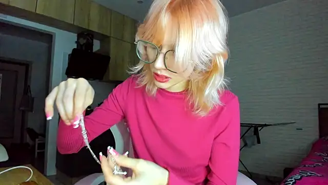  Alice Kitty online show from 02.19.26