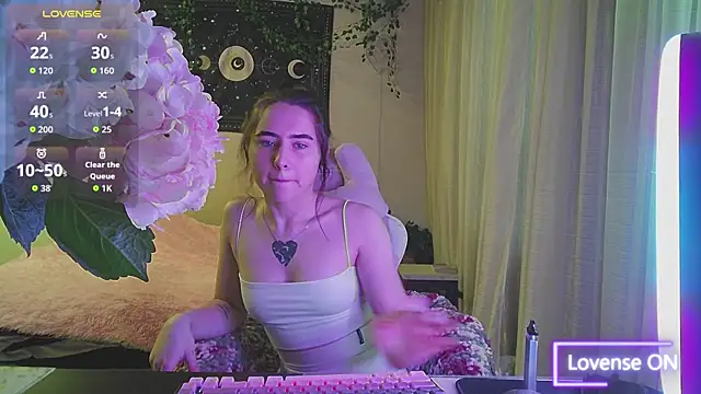 Snapshot of Aurora_workerr chatting on 11.03.25 Aurora workerr online show from 11.03.25