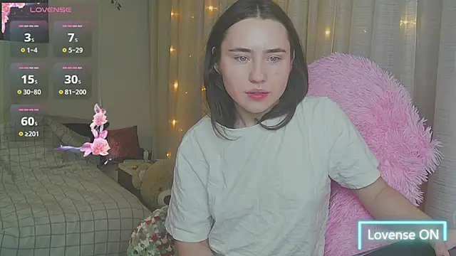 Snapshot of Aurora_workerr chatting on 02.06.26 Aurora workerr online show from 02.06.26