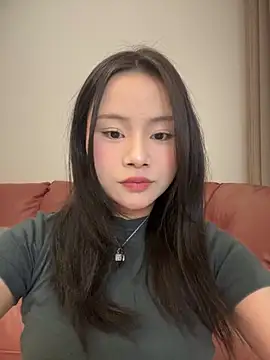 Snapshot of Hot_Mm chatting on 01.19.25 Hot Mm online show from 01.19.25