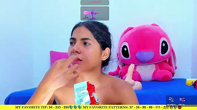 Snapshot of AriannaLewiis chatting on 05.19.26 AriannaLewiis online show from 05.19.26