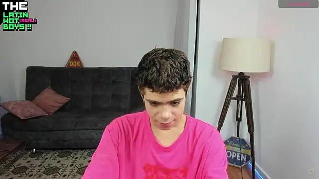 Snapshot of MyLatinHotBoys chatting on 12.13.24 MyLatinHotBoys online show from 12.13.24