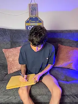 Snapshot of MyLatinHotBoys chatting on 01.23.25 MyLatinHotBoys online show from 01.23.25