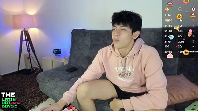 Snapshot of MyLatinHotBoys chatting on 02.11.25 MyLatinHotBoys online show from 02.11.25