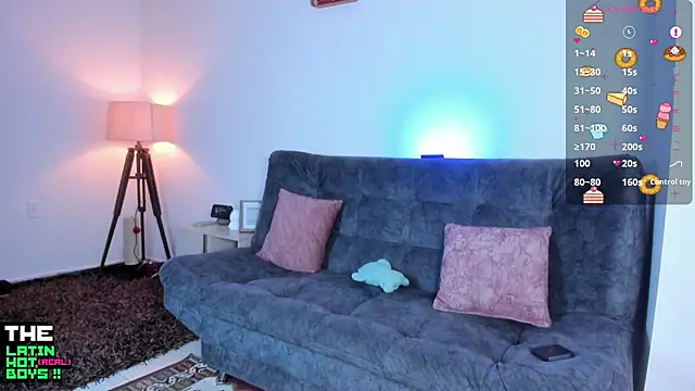 Snapshot of MyLatinHotBoys chatting on 02.16.25 MyLatinHotBoys online show from 02.16.25