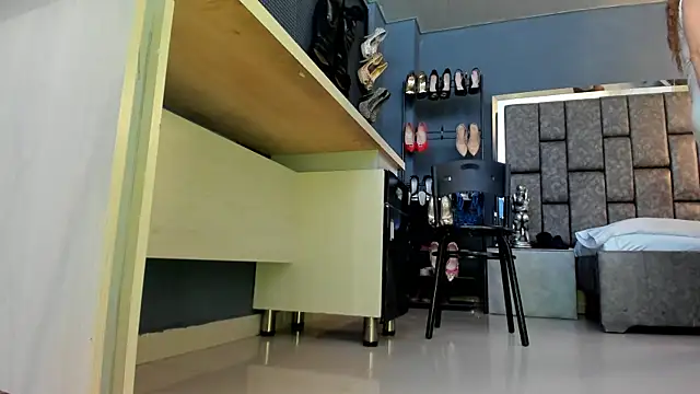 Matureyulyet online show from 06.11.26