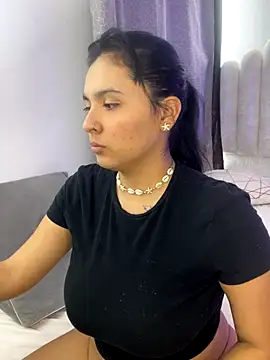 Madyson Hot online show from 10.14.25