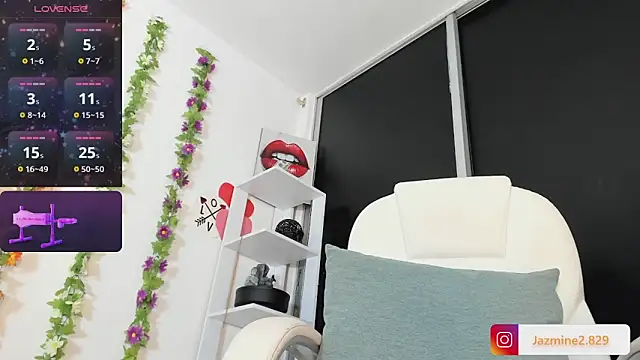 UrNewFantasy online show from 01.23.25