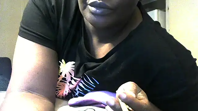 EbonyFetishQueen online show from 11.07.25