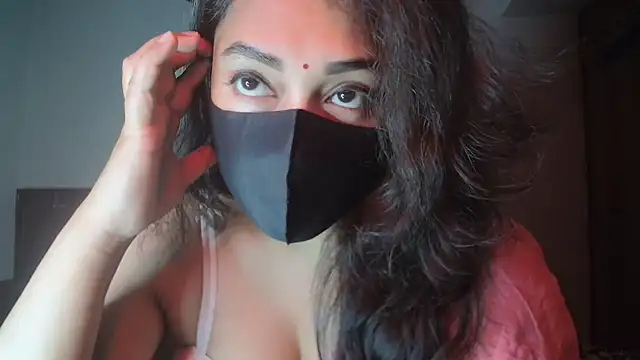 Most-Beautiful-Queen online show from 11.21.25