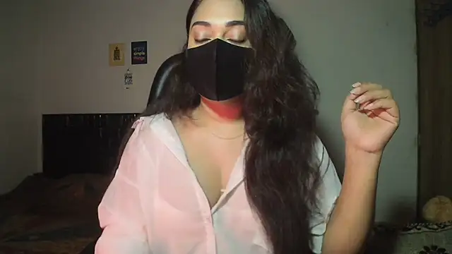 Snapshot of Most-Beautiful-Queen chatting on 03.24.26 Most-Beautiful-Queen online show from 03.24.26