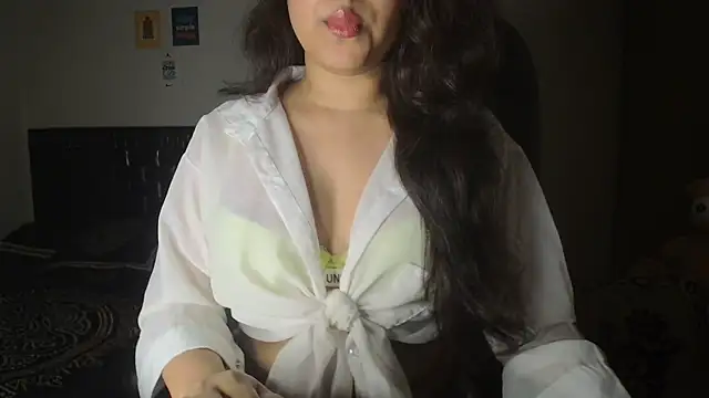Most-Beautiful-Queen online show from 05.12.26