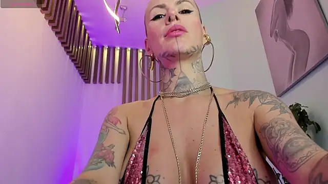 GinebraaFox  online show from 01.31.25