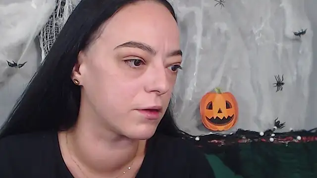 IzabelllNoir online show from 10.27.25