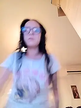 IzabelllNoir online show from 12.14.25