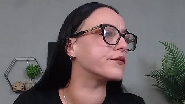 IzabelllNoir online show from 05.03.26