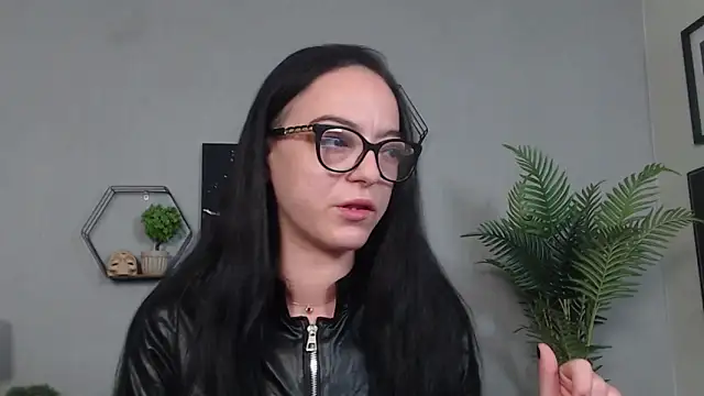 IzabelllNoir online show from 05.10.26
