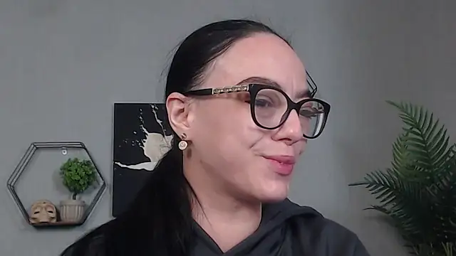 IzabelllNoir online show from 05.11.26