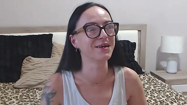 IzabelllNoir online show from 06.16.26
