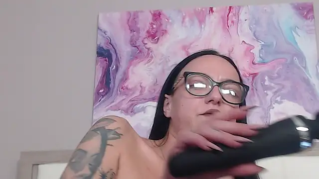 IzabelllNoir online show from 07.10.26
