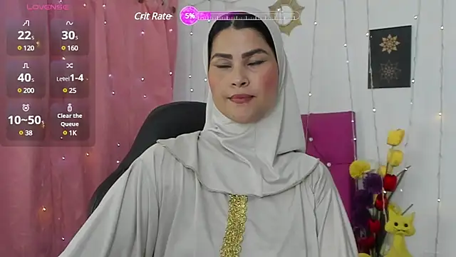 Snapshot of AishaAmin_ chatting on 02.11.25 AishaAmin online show from 02.11.25