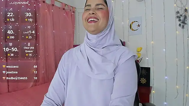 Snapshot of AishaAmin_ chatting on 02.21.25 AishaAmin online show from 02.21.25