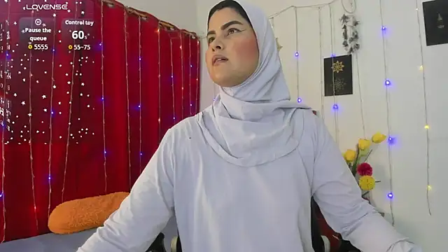 AishaAmin  online show from 04.28.26